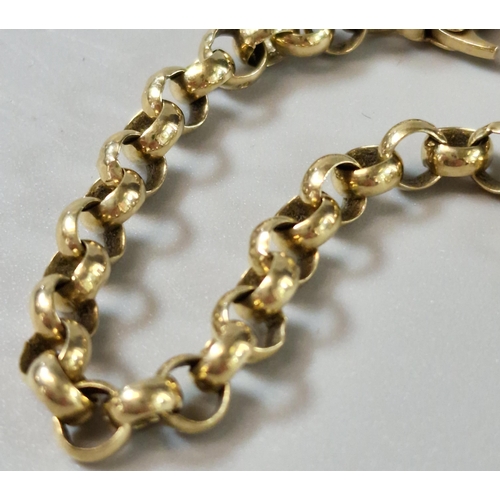 177 - 9ct gold curb link bracelet. 7.4g approx. 19cm long approx. (B.P. 21% + VAT)