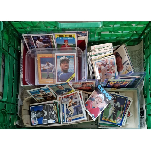 375 - Collection of baseball trading cards to include: Topps 2022 exclusive baseball cards - Dylan Carlson... 