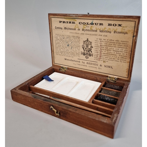 85 - Small late 19th early 20th century mahogany paint box, manufactured by Reeves and Sons London, with ... 