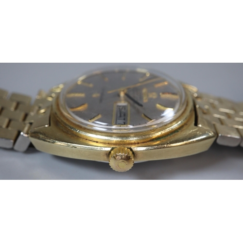 133A - Omega Constellation gold plated automatic chronometer, having Baton numerals, centre sweep seconds h... 