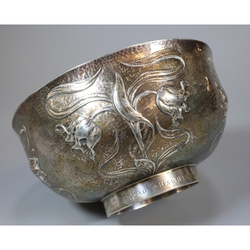 18A - Gilbert Marks, a late Victorian Art Nouveau silver bowl of relief organic design, London 1896. 12.2 ... 