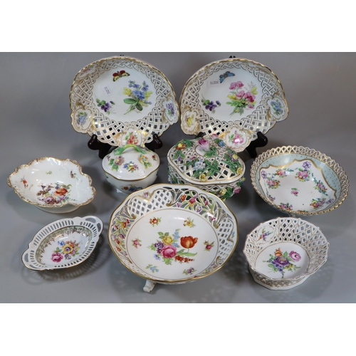 226 - Collection of German porcelain items to include: pair of Meissen bowls hand-painted with flowers, fo... 