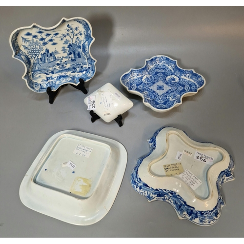 256 - Collection of 19th century Spode blue and white items to include: medium dish, 'Sarcophagi at Cacamo... 