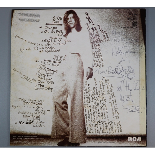 323 - Collection of signed David Bowie albums/album sleeves to include: RCA Victor SF8244 'Hunky Dory' sig... 