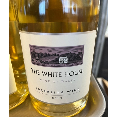 334 - Welsh Wine, The award winning Whitehouse Heritage Vineyard, sparkling white wine, 2018, twelve bottl... 