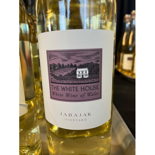 336 - Welsh Wine, The award winning Whitehouse Heritage Vineyard, white wine, 2018, twelve bottles. 75cl. ... 