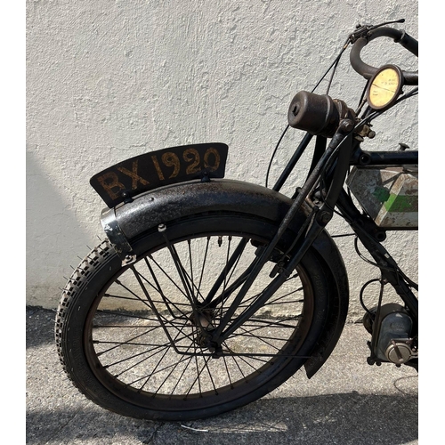 346 - 1921 vintage Triumph SD 550 motorcycle. Reg No BX 1920.  550ccs side valve, single cylinder, four st... 