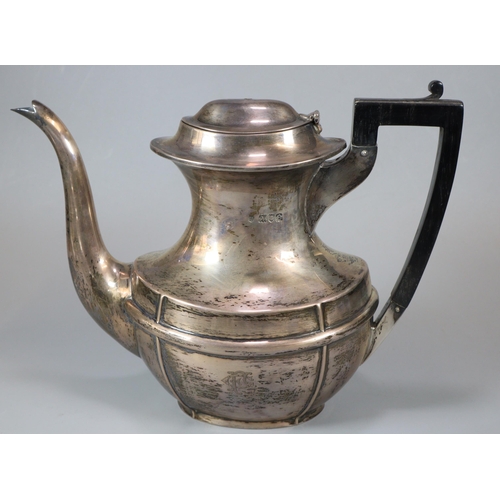 40 - Late Victorian silver four piece teaset comprising teapot, coffee pot/water jug (dated 1900), two ha... 