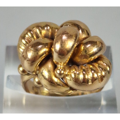 62 - 18ct gold weave design ring. 9.4g approx. Size M. (B.P. 21% + VAT)