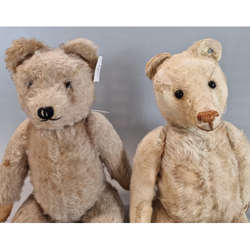 277 - Early 20th century Steiff blank button straw filled teddy bear, dating to 1905/06, with glass eyes, ... 