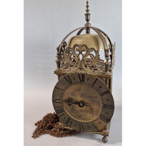 107 - 17th century style brass hook and spike lantern clock, having Roman chapter ring to the face marked ... 