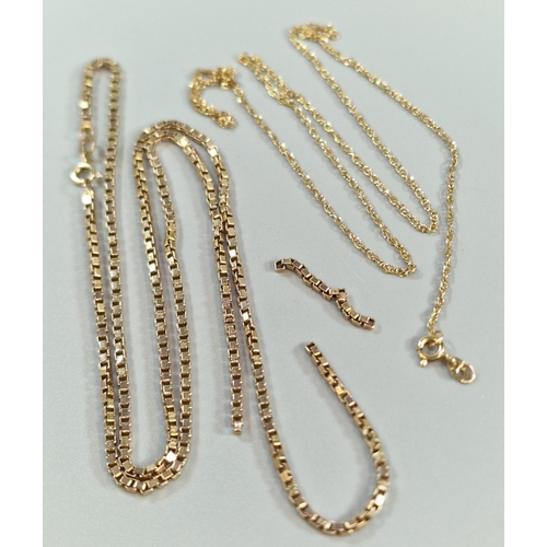 271 - Two 9ct gold chains. 13.3g approx. (B.P. 21% + VAT)