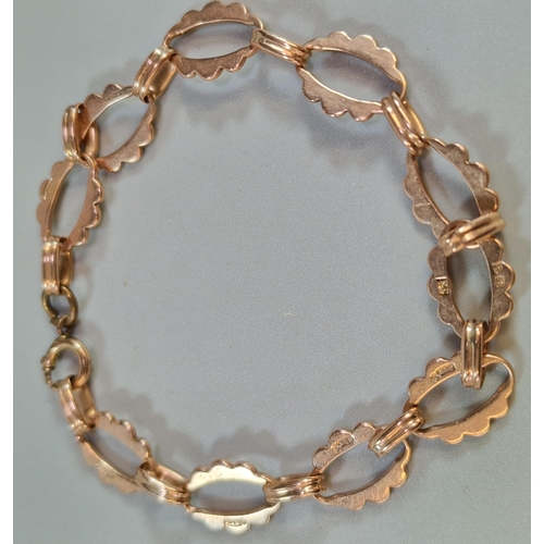 283 - 9ct rose gold bracelet with repeating design. 8.8g approx. (B.P. 21% + VAT)