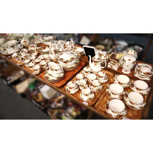 341 - Ten trays of Royal Albert bone china 'Old Country Roses' design tea, dinnerware and other items incl... 