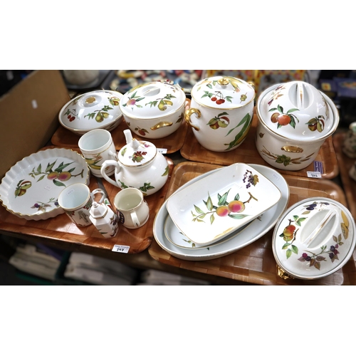 397 - Four trays of Royal Worcester 'Evesham' oven to table ware design items to include: casserole dishes... 