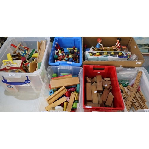 431 - Large collection of vintage wooden toys and similar items: building blocks, fisher Price musical box... 