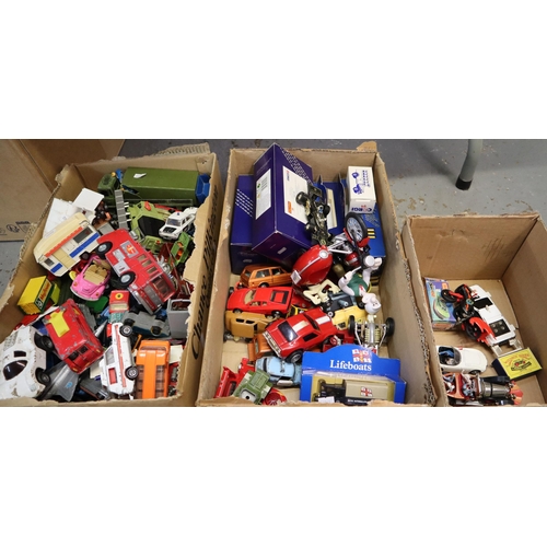 437 - Collection of mainly play worn diecast model vehicles, together with a Matchbox Superfast Rescue Hov... 