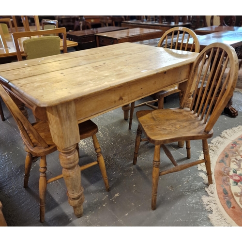 514 - Late Victorian pine single drawer farmhouse table on baluster turned legs. 122x86x78cm approx. toget... 