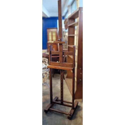 553 - Early 20th century Reeves & Son London Artist's easel.  (B.P. 21% + VAT)