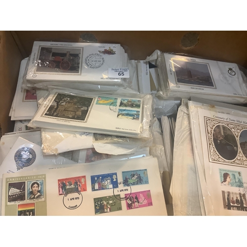 65 - Great Britain selection of mostly Benham small silk first Day covers in various packets in large box... 