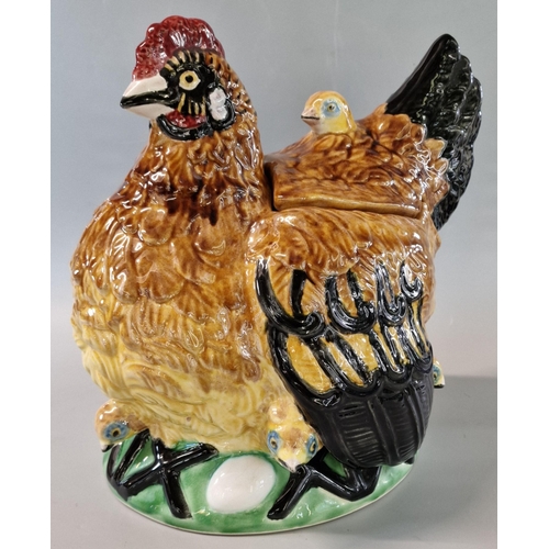 87 - Ceramic egg crock in the form of a chicken on nest with its chicks and eggs.  (B.P. 21% + VAT)