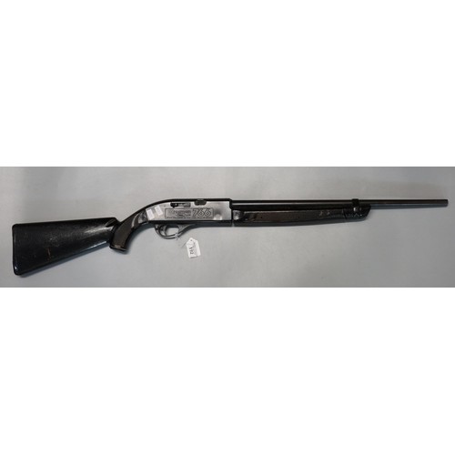 192 - Crosman 766 American .177 calibre breech loading under-lever air rifle with chequered foreend and pi... 