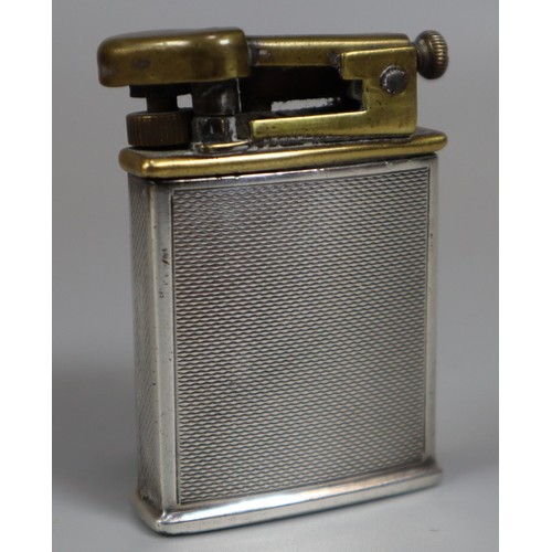 320 - Asprey of London sterling silver engine turned vintage cigarette lighter. (B.P. 21% + VAT)