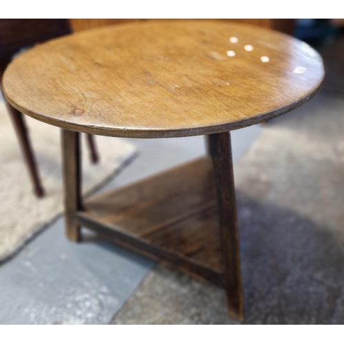 536 - 19th century pine circular Cricket table with triangular legs and triangular under-shelf. 80cm diame... 