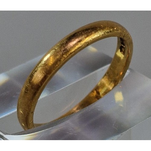 234 - 22ct gold wedding band. 3.6g approx. Size P. (B.P. 21% + VAT)