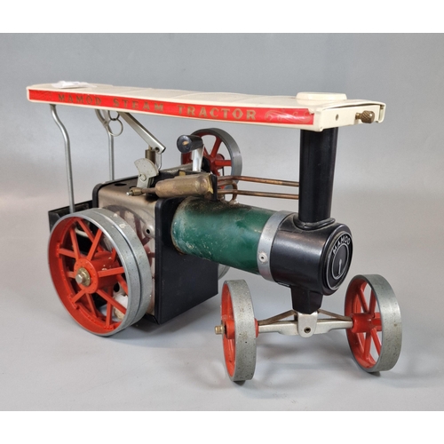 132 - Mamod steam tractor TE 1A in original box. (B.P. 21% + VAT)