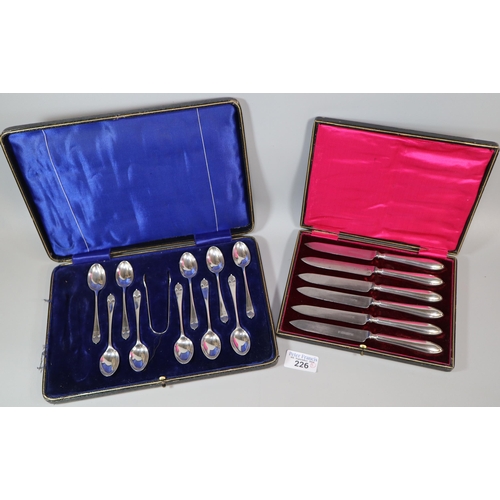 226 - George V cased set of ten teaspoons and sugar nips by Barker Bros, Chester 1911. 5.1 troy oz approx.... 