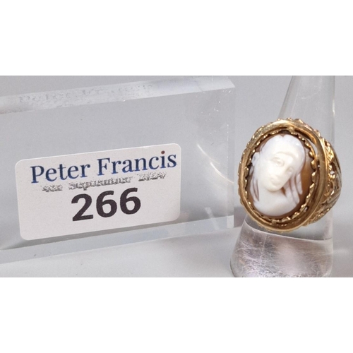 266 - 9ct gold cameo portrait ring. 8.5g approx. Size O.  (B.P. 21% + VAT)