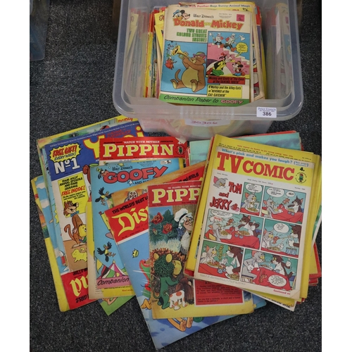 386 - Collection of Walt Disney's 'Now I Know' magazines, mainly from the 1970s, together with a TV comic ... 