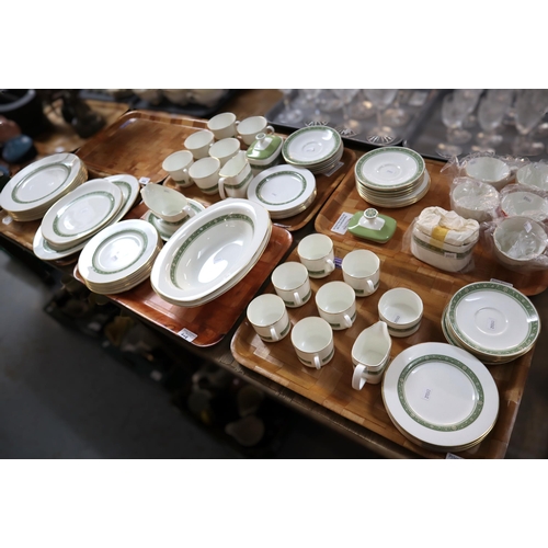 408 - Five trays of Royal Doulton bone china 'Rondelay' tea and dinner ware items. (5) (B.P. 21% + VAT)