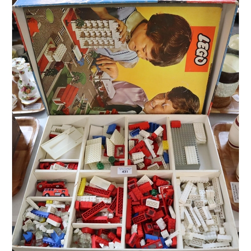 431 - Vintage Lego 810 Town Plan construction Set. (B.P. 21% + VAT)