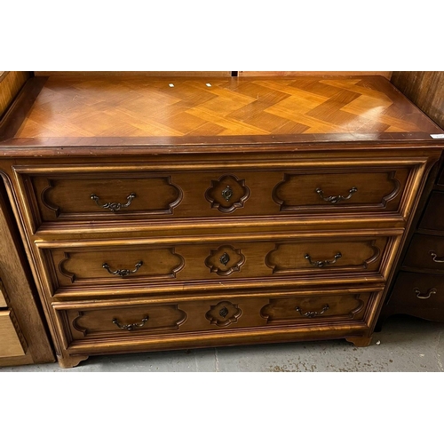 478 - French style straight front chest of drawers, the parquetry top above three long drawers with gilt m... 