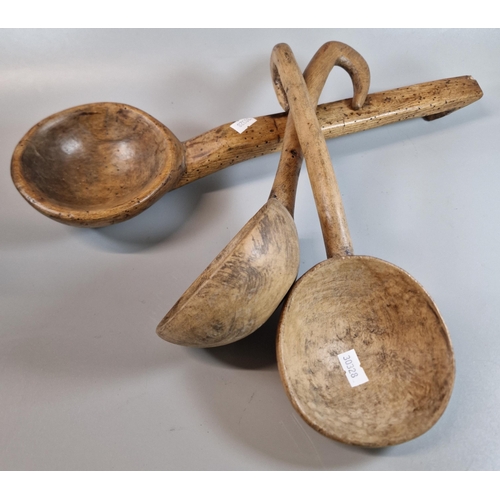 141 - Three 19th century, probably sycamore cawl ladles, the longest 41cm approx. (3) (B.P. 21% + VAT)