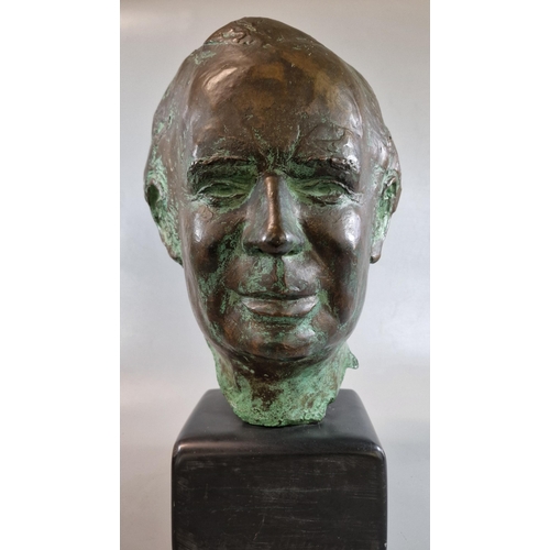 149 - Jonah Jones (Welsh 1919-2004), portrait bust of Gwynfor Evans (1912-2005), the first Westminster MP ... 