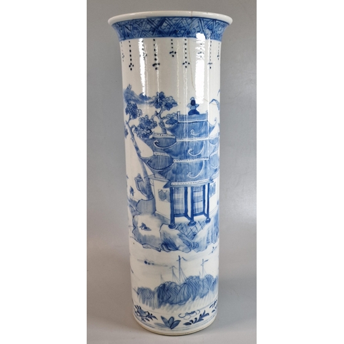 190 - 19th century Chinese export porcelain blue and white sleeve vase decorated with figures on a bridge,... 