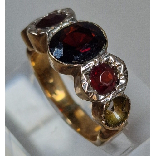 318 - 9ct gold red five stone dress ring, one stone missing. 7.8g approx. Size O. (B.P. 21% + VAT)