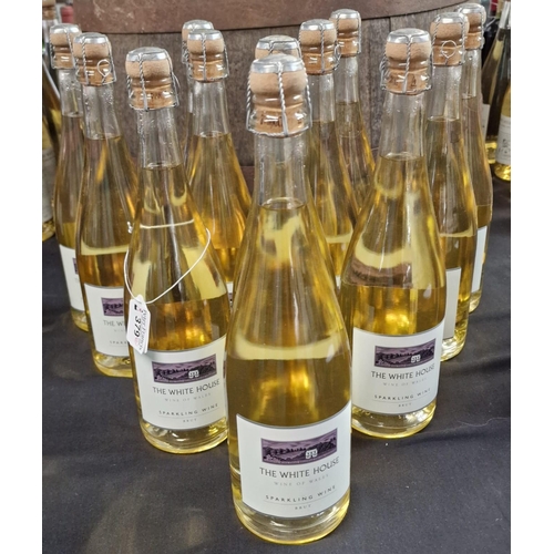 379 - Welsh Wine, The award winning Whitehouse Heritage Vineyard, sparkling white wine, 2018, twelve bottl... 