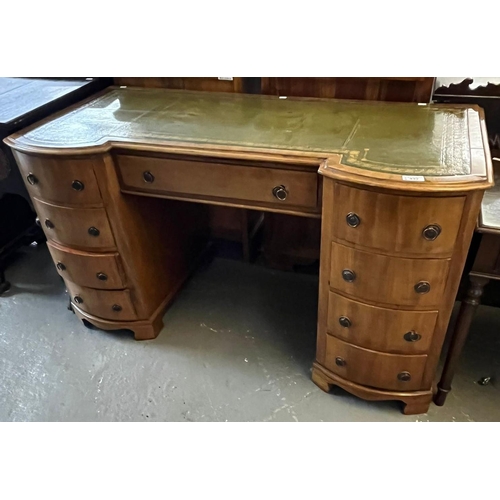 432 - Mid 20th century walnut break front ladies' writing desk with inset tooled leather surface, four dra... 