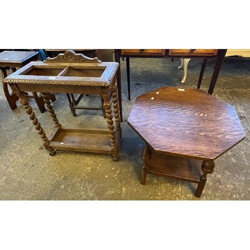 539 - Group of assorted furnishing items to include: gate leg tea table, stick stand, octagonal oak coffee... 