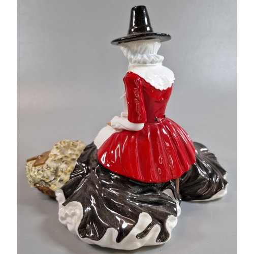 78 - Royal Doulton Prestige bone china figurine, Y Gymraes - Welsh Lady, 'Wrth Y Droell' HN5366, limited ... 