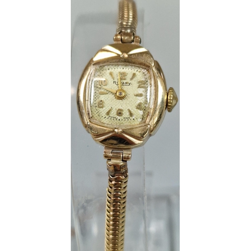 254 - 9ct gold Rotary ladies' bracelet wristwatch. Total weight 14g approx.  (B.P. 21% + VAT)