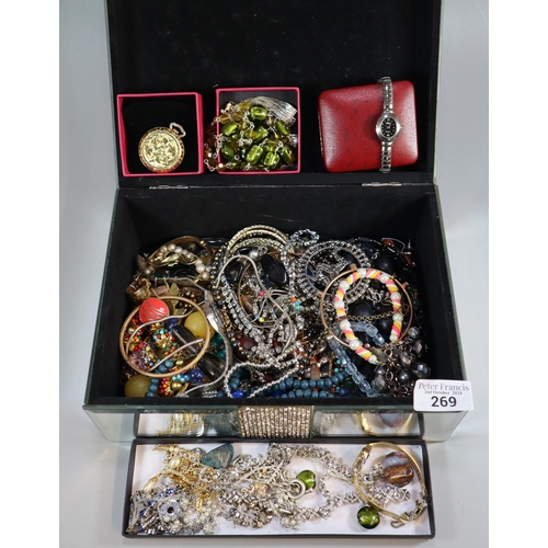 269 - Modern mirrored jewellery box comprising assorted jewellery to include: pendants, pocket watch, othe... 