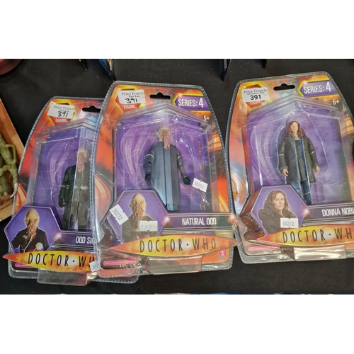 391 - Three modern Doctor Who figurines in original packaging from Series Four to include: Ood Sigma, Donn... 