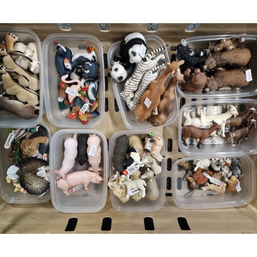 321 - Large collection of Schleich German animals, wild animals including: Zebras, Tigers, Lions, Giraffes... 