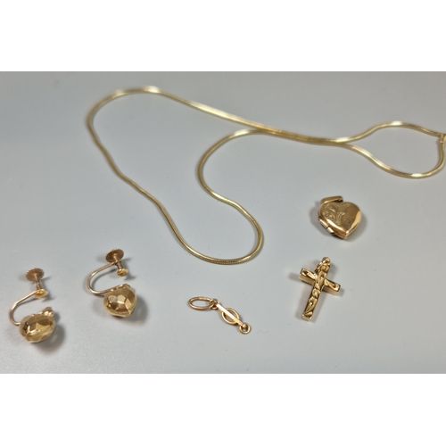 222 - 9ct gold chain together with a 9ct gold heart pendant locket, pair of 9ct gold heart earrings, 9ct g... 