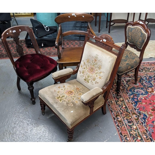 424 - Three Victorian chairs to include: two dining chairs, splat back and padded crown back together with... 